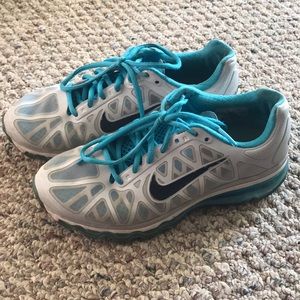 Nike Air Max size 7